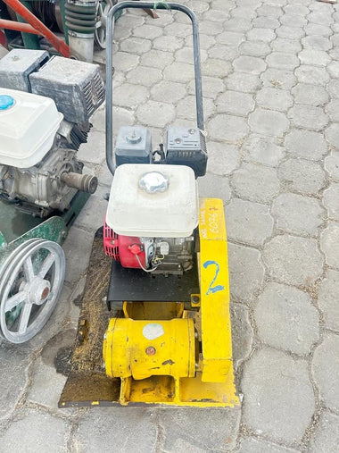 PLANCHA COMPACTADORA EMARESA CP2150