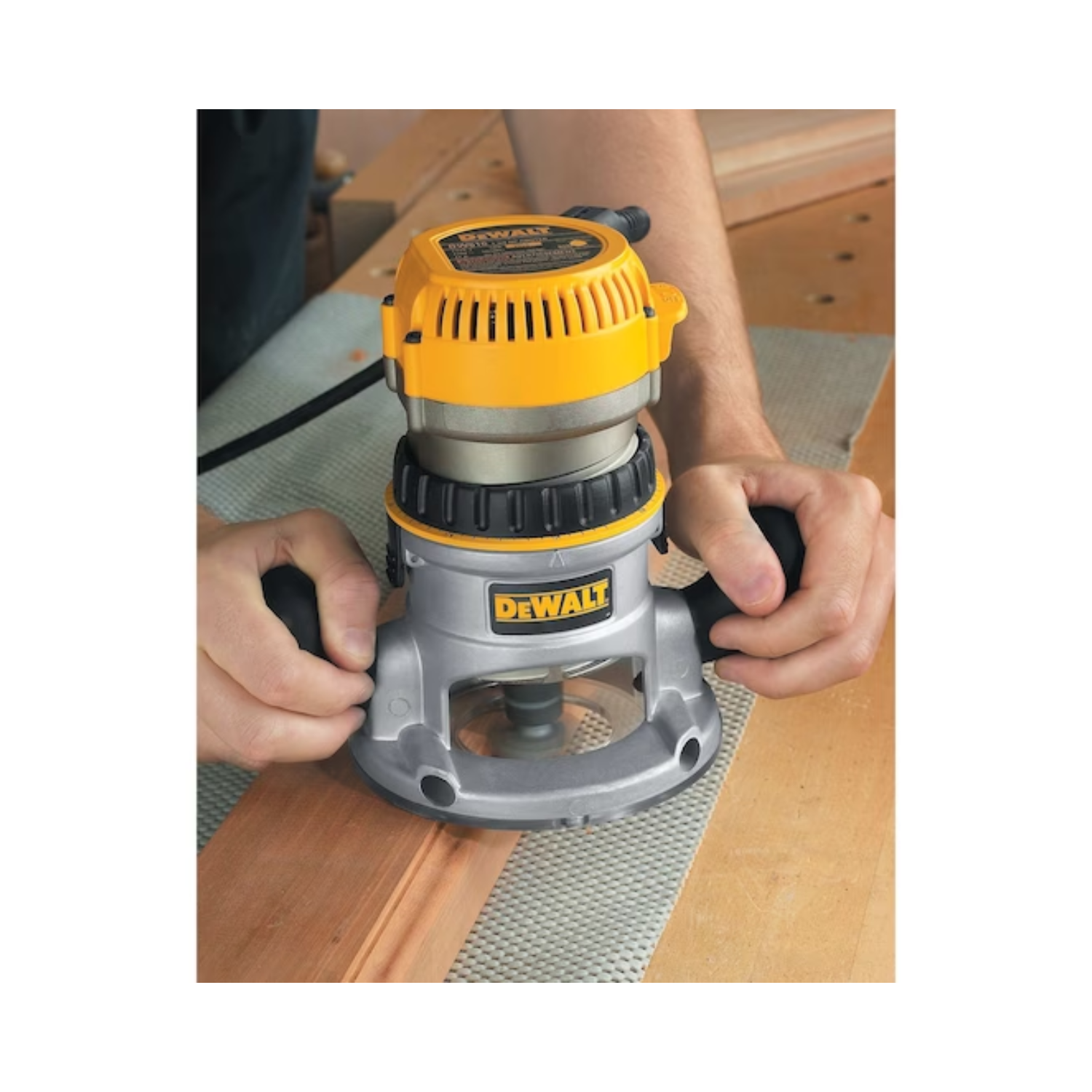DW616 - Rebajadora 750W - 0