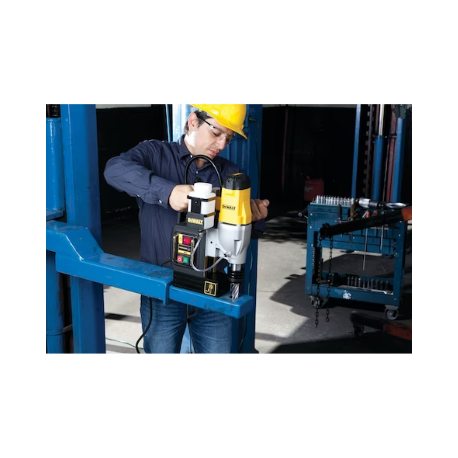 DWE1622K-B3 - Taladro de Base Magnética 1200W 110V 450RPM