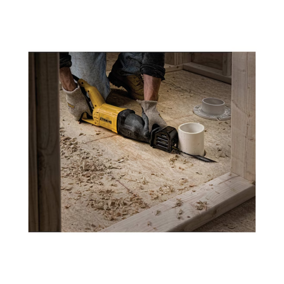 Sierra Recíproca 12AMP 110V 2900CPM DWE305