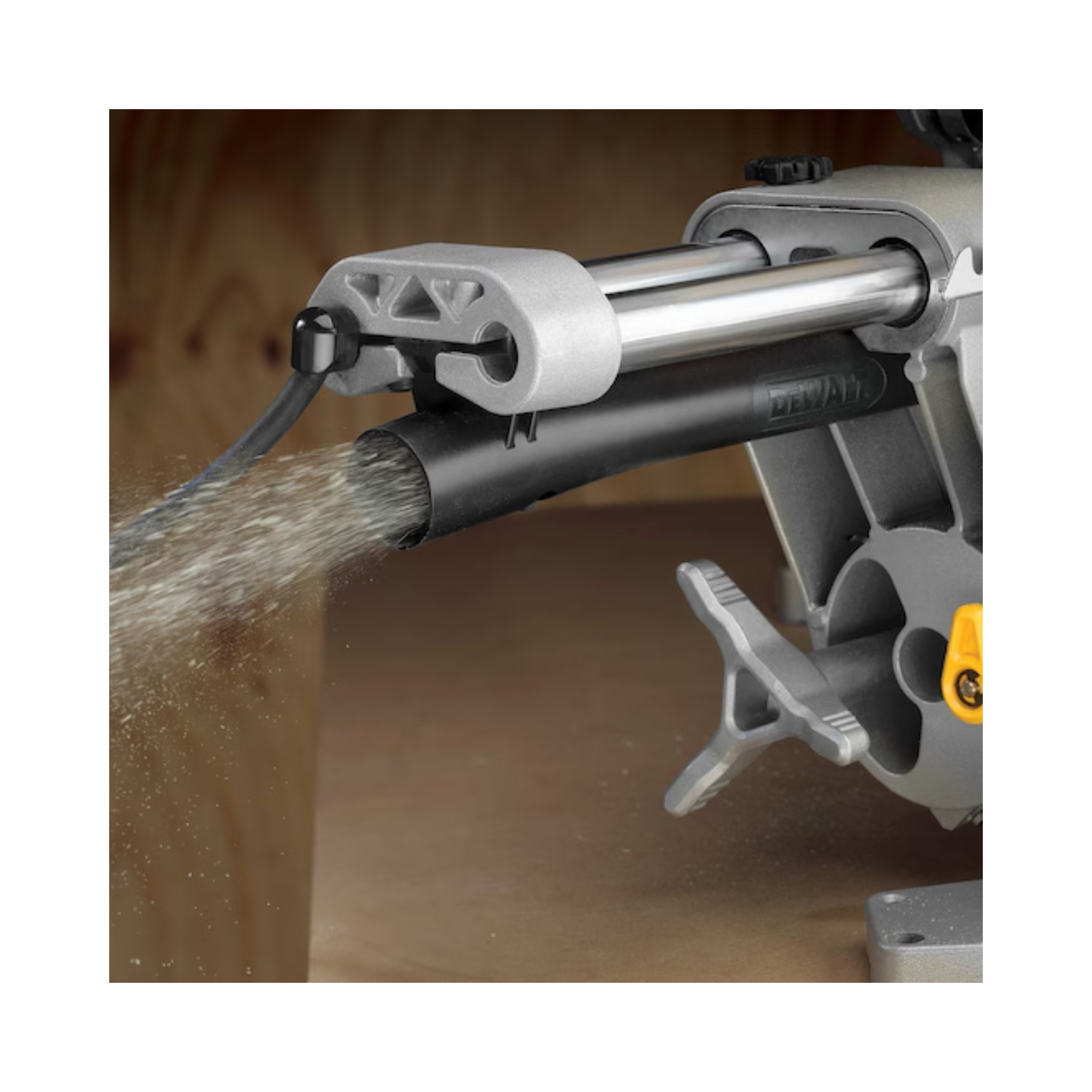 DWS780 - Sierra Ingleteadora Telescopica de 12" 1675W 110V 3800RPM